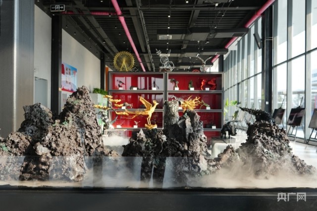 幸福河湖海|硬核工业邂逅“诗和远方” 解锁跨界融合“新风景”(图1)