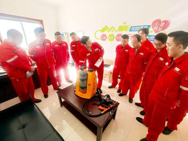 中国石油长庆油田输油二处多管齐下夯实春季管道安全生产(图1)