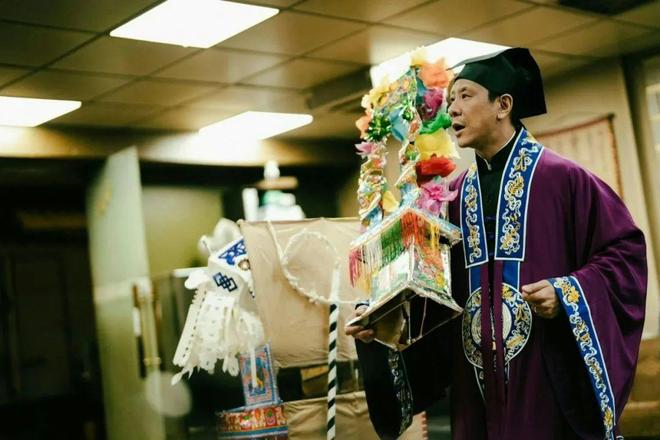 香港舞台剧演员泪夺金像奖「最佳男配」(图4)