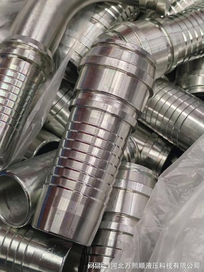 选农机胶管接头厂家?202511河北万熙顺适配各类农机耐用抗造(图1)