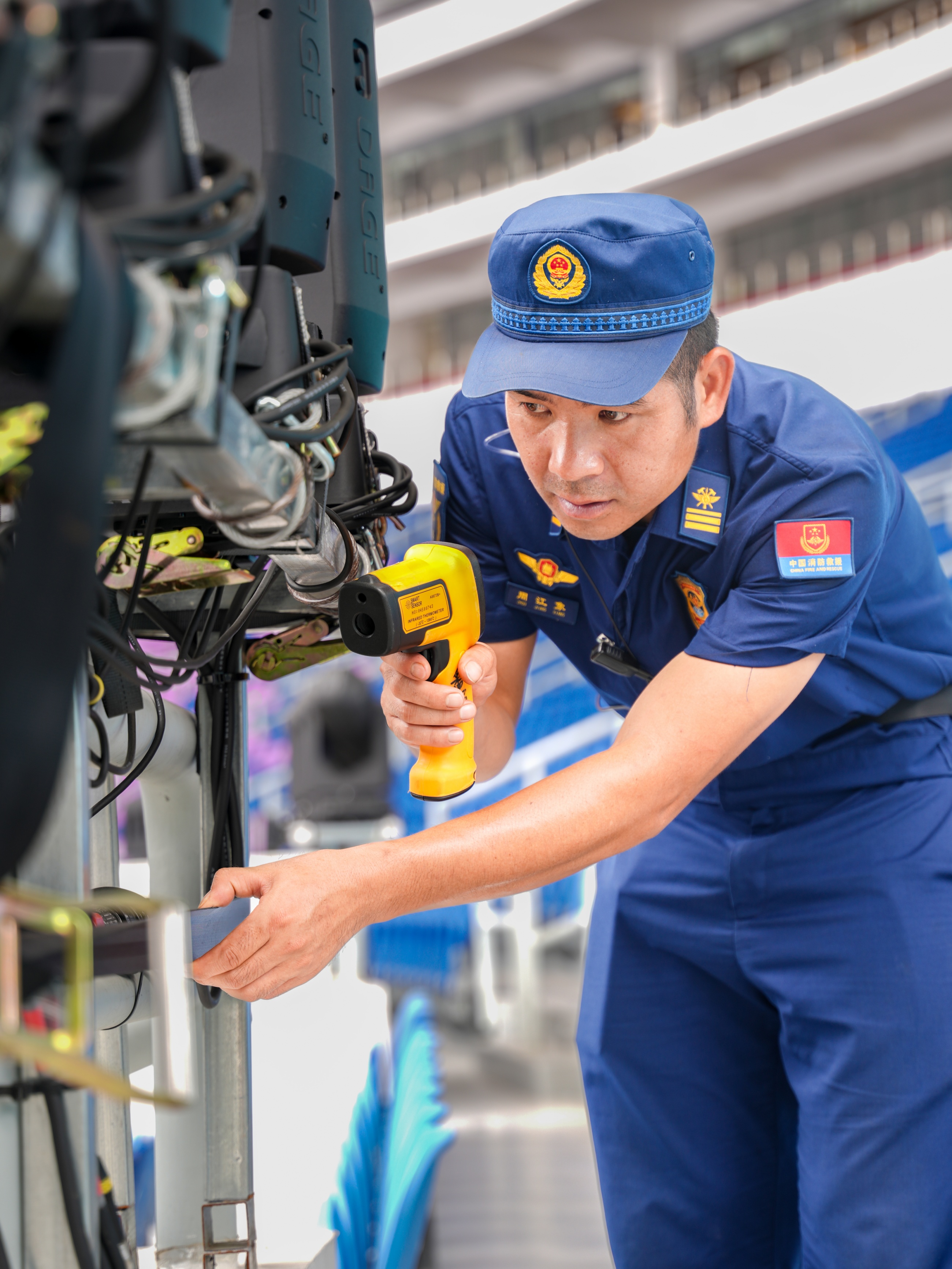 第十五届全运会幕后“守护者”：以匠心铸盛会以坚守护荣光(图5)