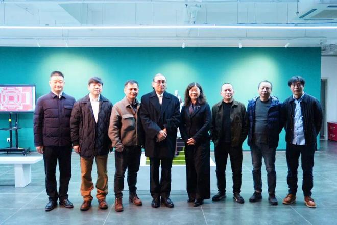 灿若星河——画院(青年艺术家)优秀创作成果展览之可然律剧场——项祎雕塑作品展在京展出(图1)