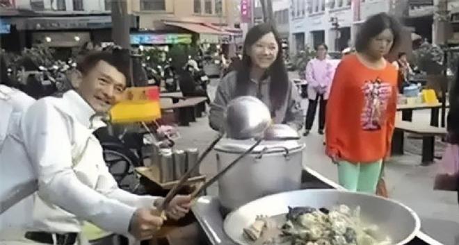 亿万富豪娶日本妻负债15亿被抛弃摆摊还债14亿59岁累死街头(图20)