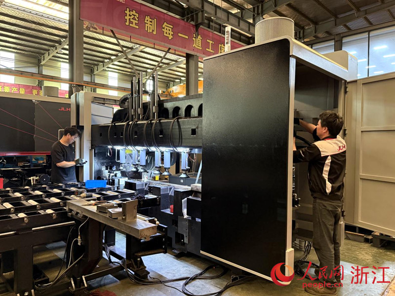 浙江缙云：山区追梦“镇”兴时(图2)