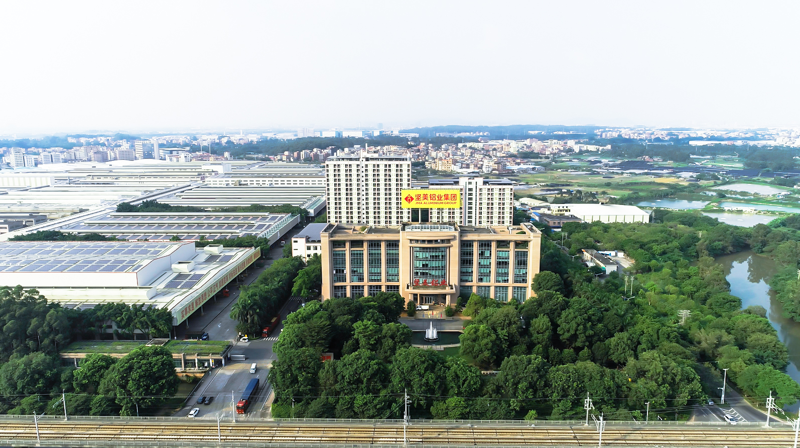 行业内幕墙铝材制造厂家排行2025年12月(图1)