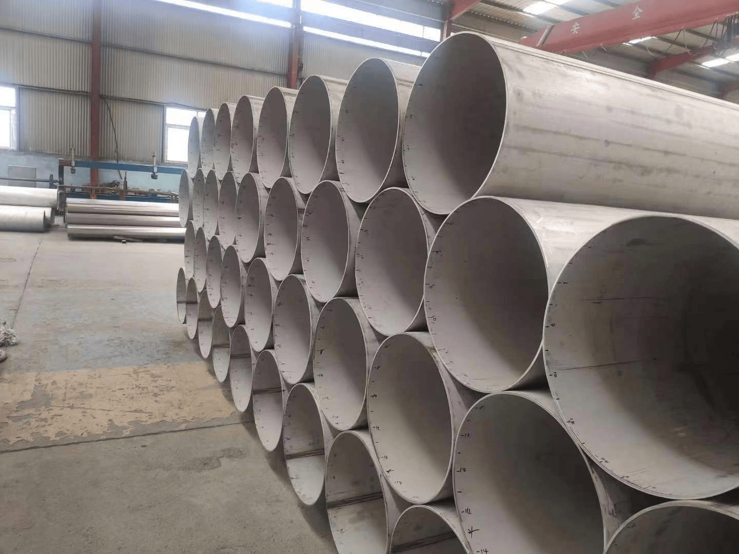 沈阳304L不锈钢无缝管加工厂家十大品牌推荐(图1)