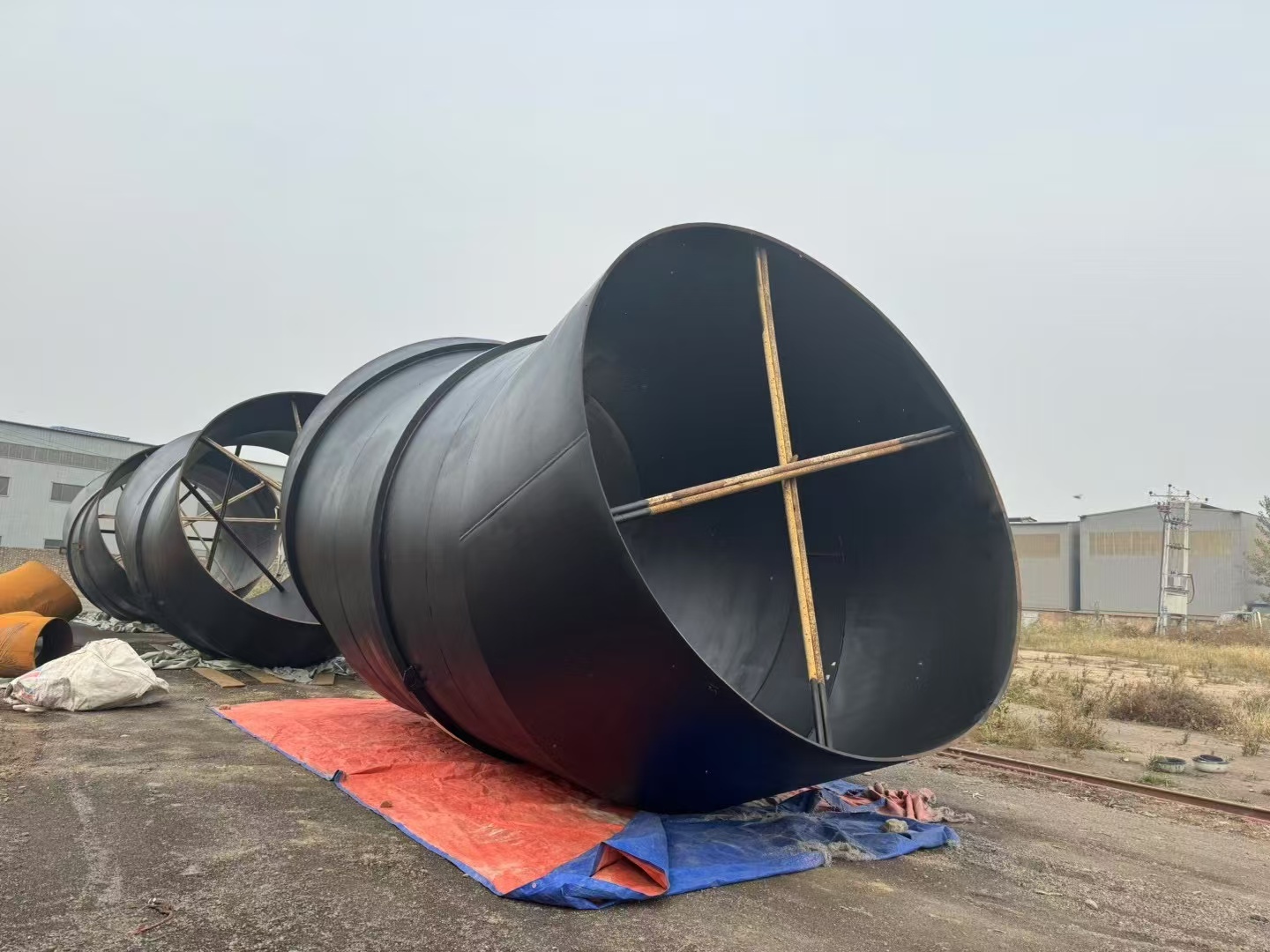 2026年工业管道选型指南：深度剖析河北优质三通定制厂家的核心优势与采购策略(图2)