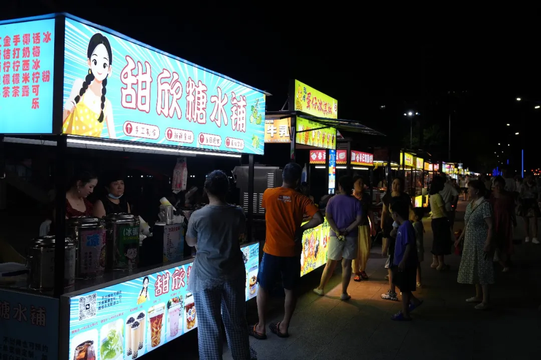 1360万！宜昌这个夜市凭啥这么火？(图1)